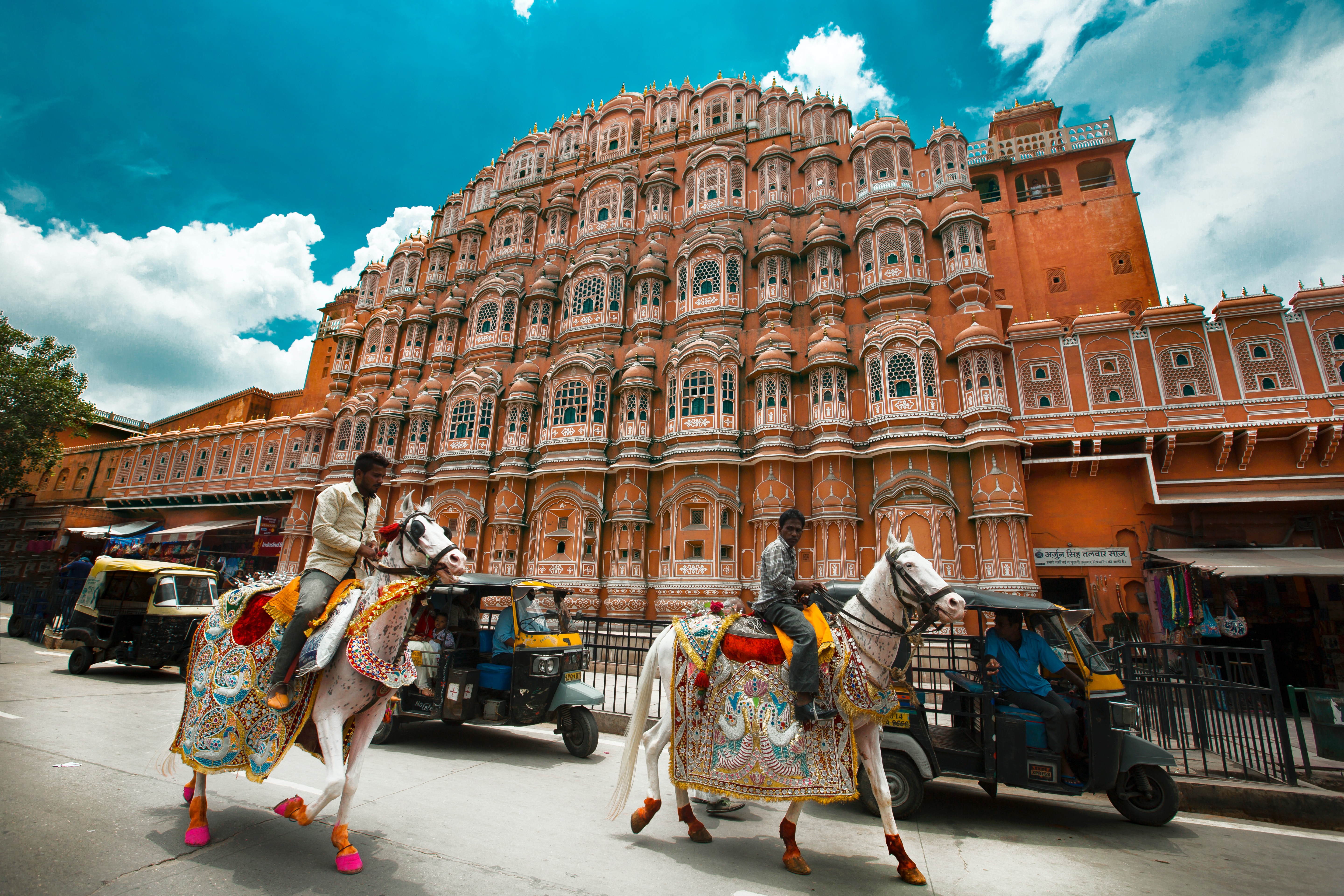 Exploring India on a Budget: Top 6 Affordable Destinations