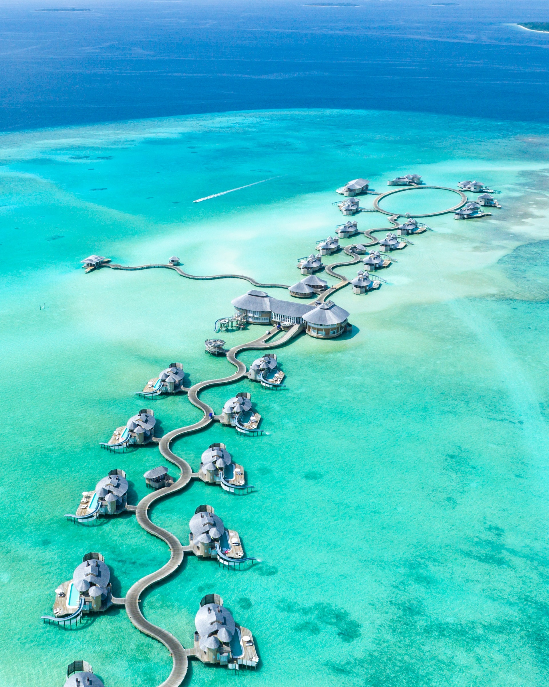 Maldives: A Tropical Paradise of Serenity and Luxury with TourHawker